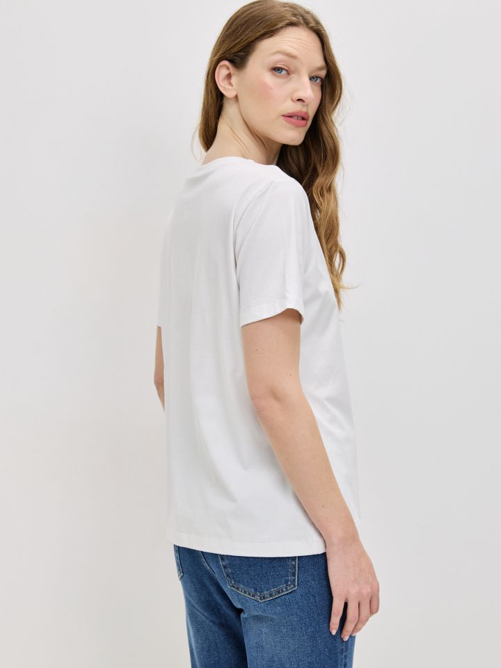 חולצה PARIS PROMO דמוי פנינים בצבע לבן