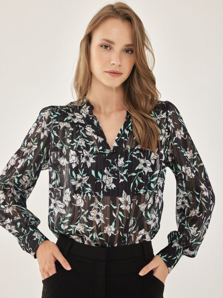 חולצה שינה דפוס בצבע פרחוני