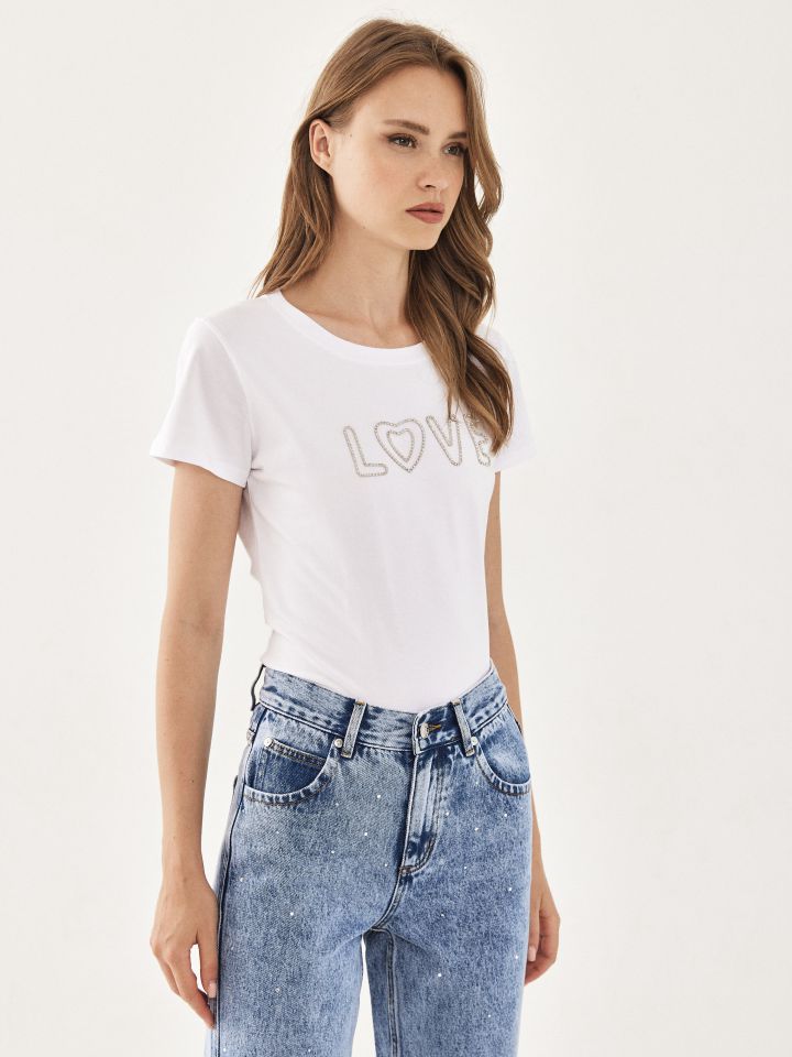 חולצה PROMO LOVE בצבע לבן