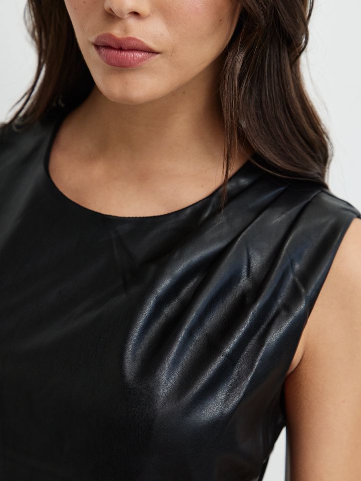 חולצה דמוי עור PARIS בצבע שחור