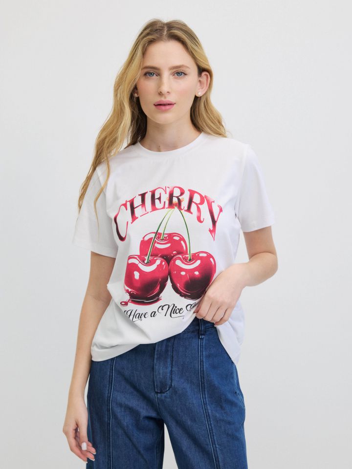 חולצה  CHERRY PROMO בצבע לבן