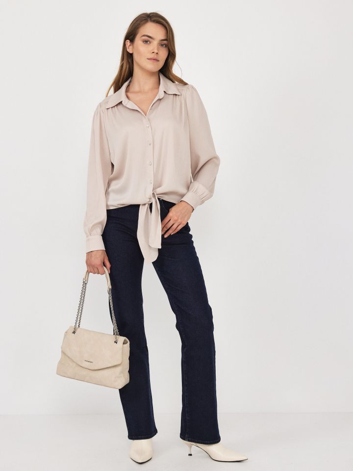 חולצה קשירה כפתורי יהלומים בצבע בייז’