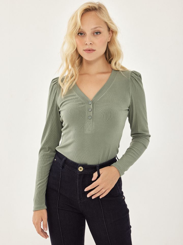 חולצה ריב שינה PROMO בצבע ירוק