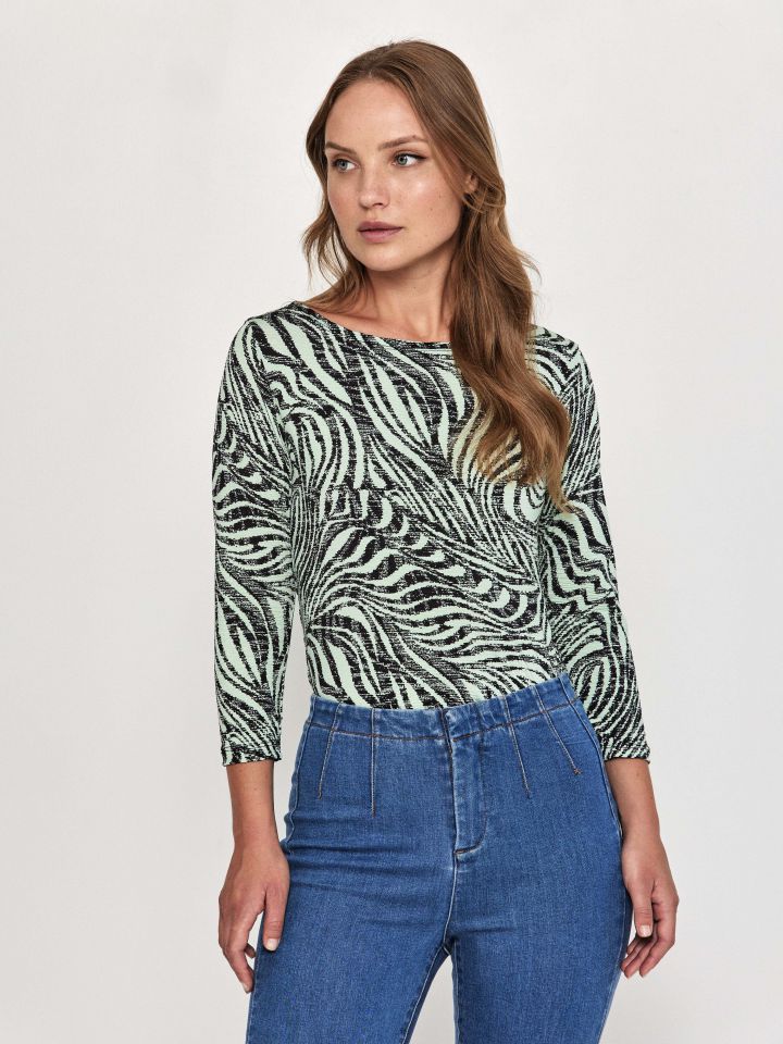 חולצה דפוס שרוול 3/4 PROMO בצבע ירוק בהיר