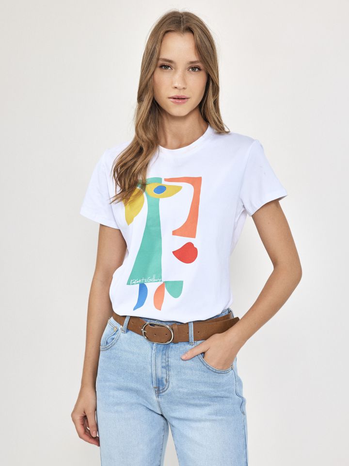 חולצה ניקי KOKETIT SHAPES בצבע לבן