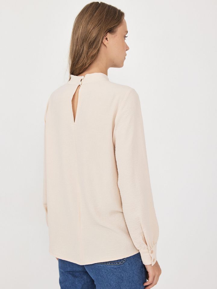 חולצה פתח מסוב PROMO INESSA בצבע בייז’