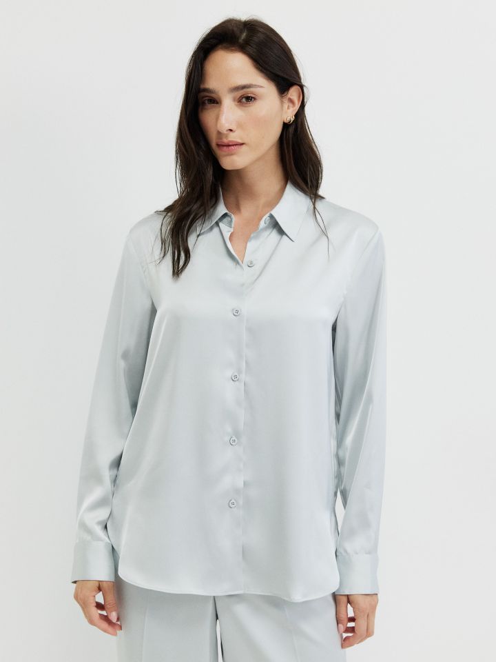 חולצה סטן PROMO בצבע אפור כסף