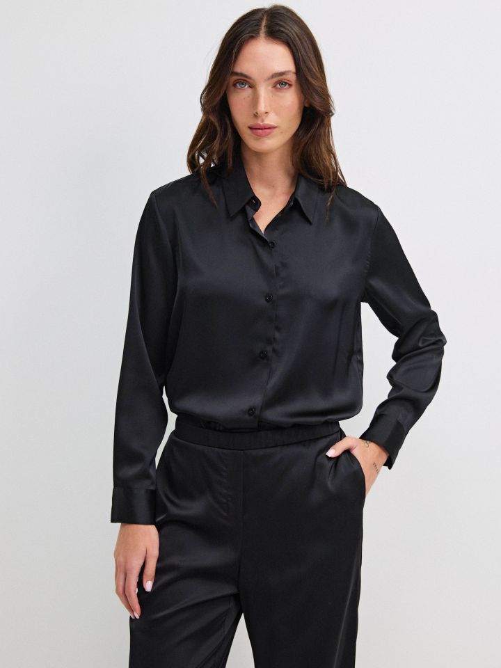 חולצה סטן PROMO בצבע שחור