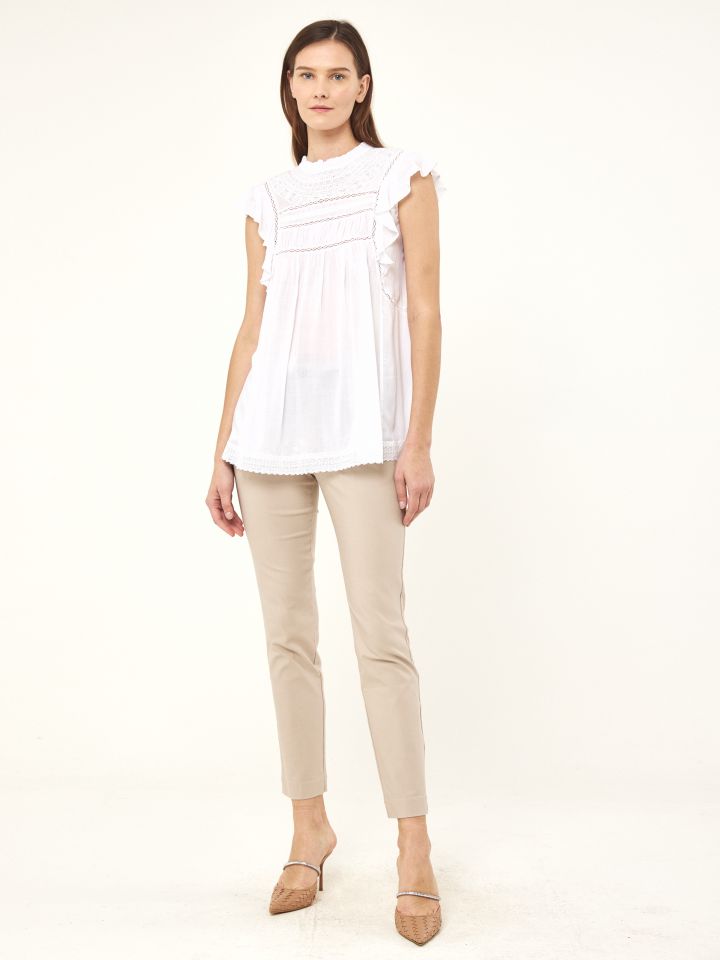 חולצה שילוב תחרות בצבע לבן