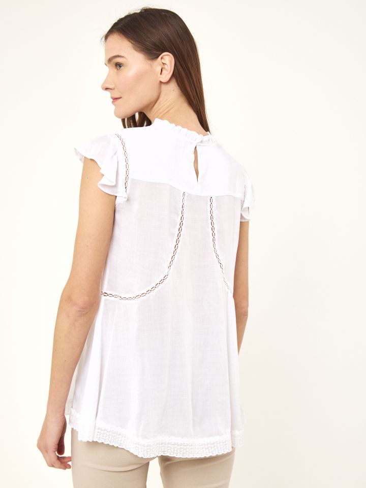 חולצה שילוב תחרות בצבע לבן