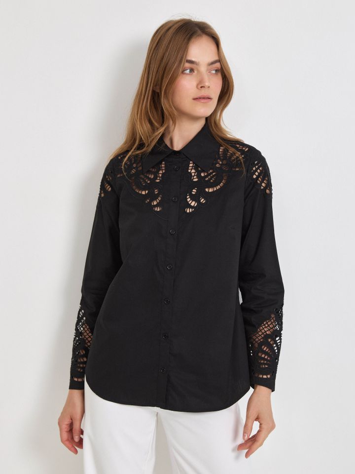 חולצה ריקמות KONTENTO בצבע שחור