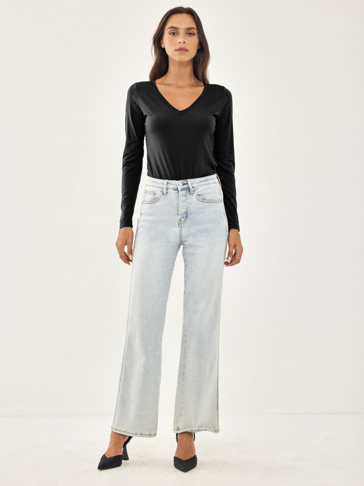 חולצה V חלקה PROMO בצבע שחור