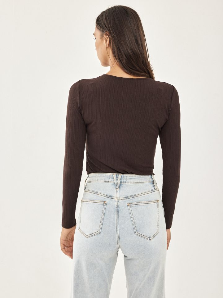 חולצה ריב פתח X PROMO בצבע חום