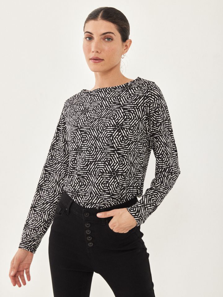 חולצה PROMO דפוס שרוול ארוך בצבע שחור/לבן