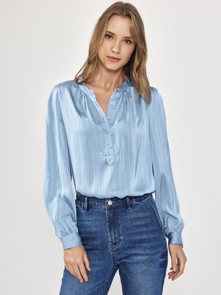 חולצה שינה פסים בצבע תכלת