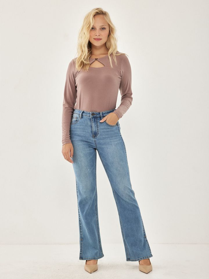 חולצה פתח לב בצבע חום