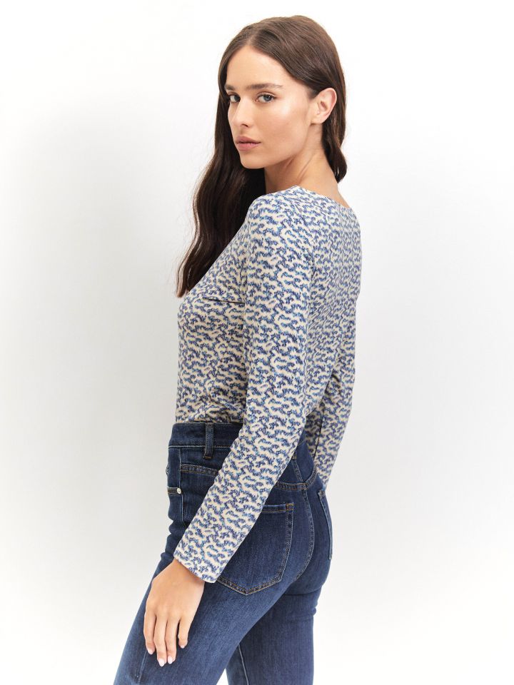 חולצה דפוס PROMO בצבע נייבי