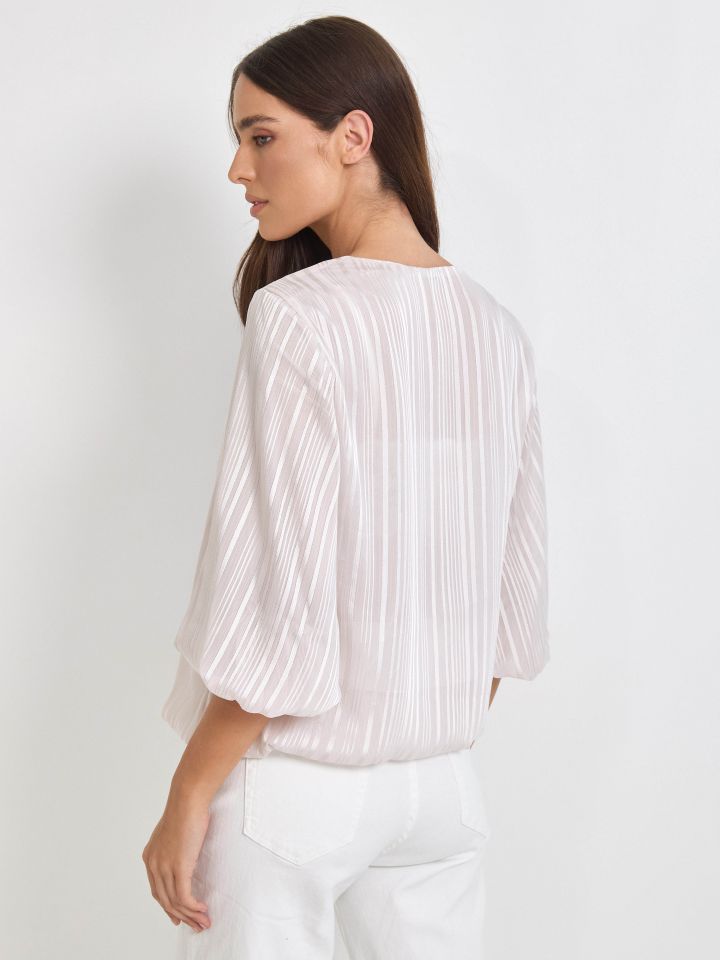 חולצה שרוול בלון בצבע בייז’