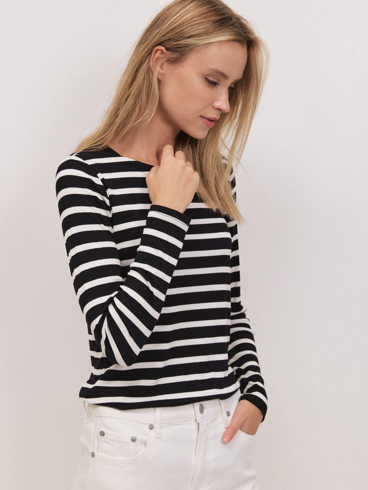 חולצה פסים  PROMO בצבע שחור/לבן