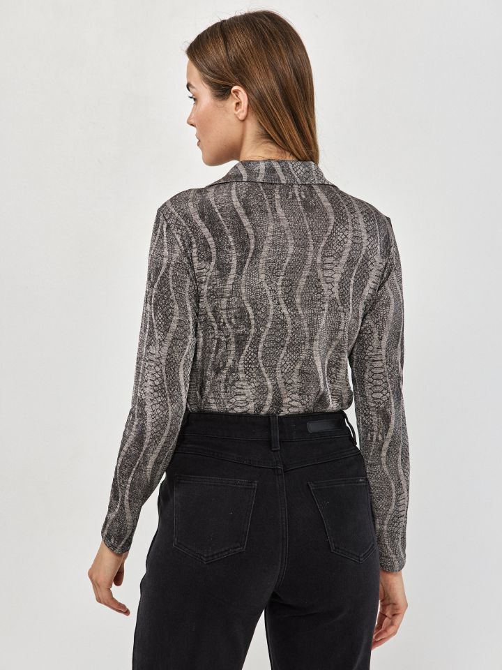 חולצה דפוס מכופתרת בצבע חום מלנג’