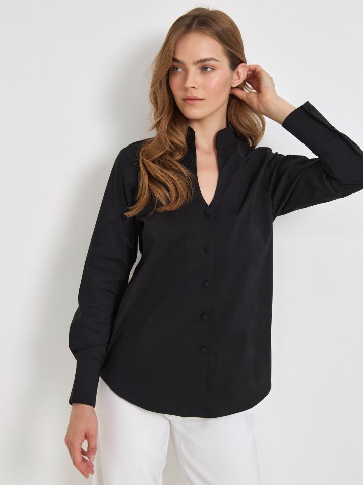 חולצה מכופתרת KONTENTO בצבע שחור