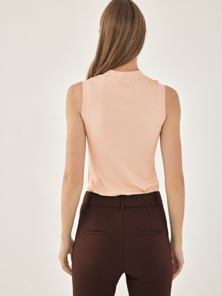 חולצה ריב חצי גולף PROMO בצבע ורוד עתיק