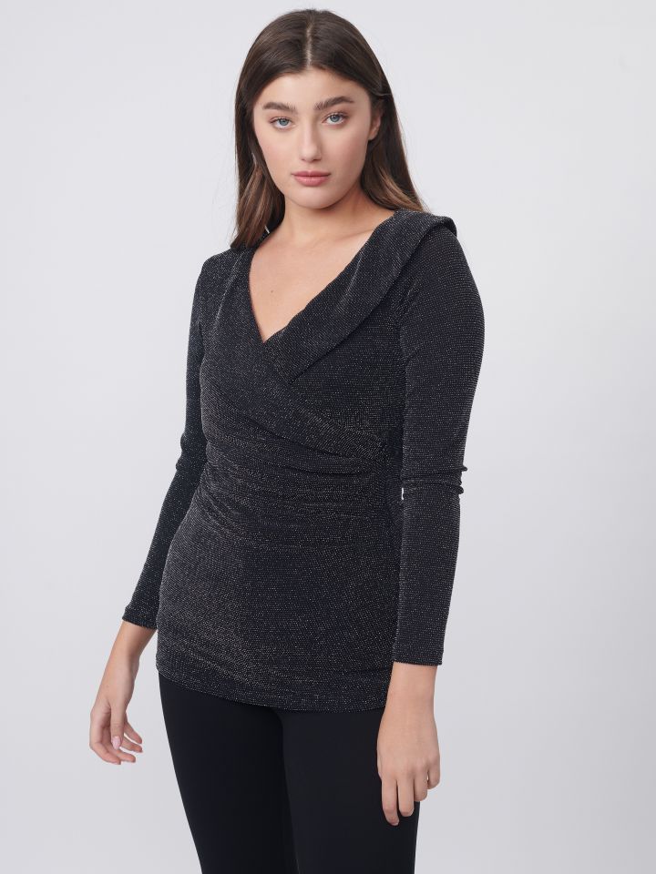 חולצה מעטפה לורקס בצבע שחור