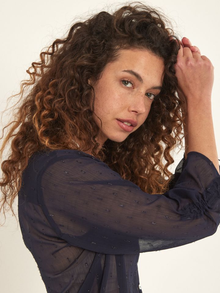 חולצה שינה כיווץ בשרוול בצבע נייבי