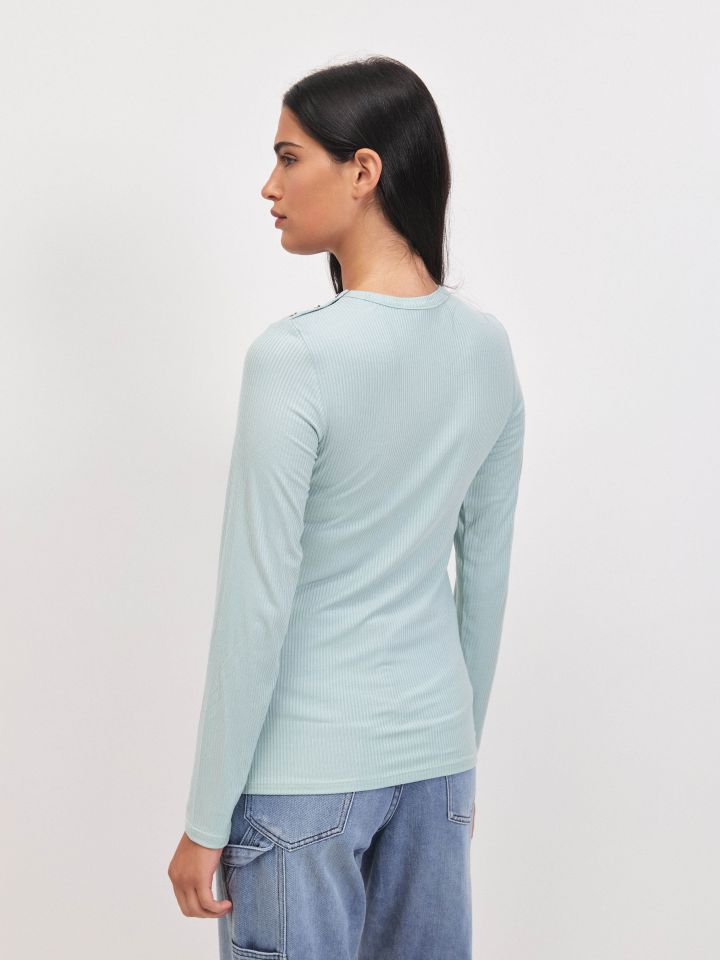 חולצה ריב כפתורים בכתף PROMO בצבע ירוק