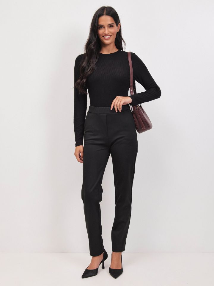 חולצה ריב כפתורים בכתף PROMO בצבע שחור