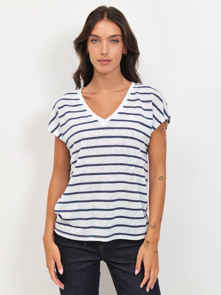 חולצה V פסים  PROMO בצבע כחול/לבן