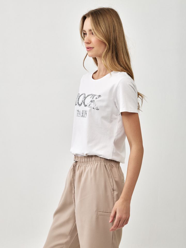 חולצה ROCK פייטים PROMO בצבע לבן