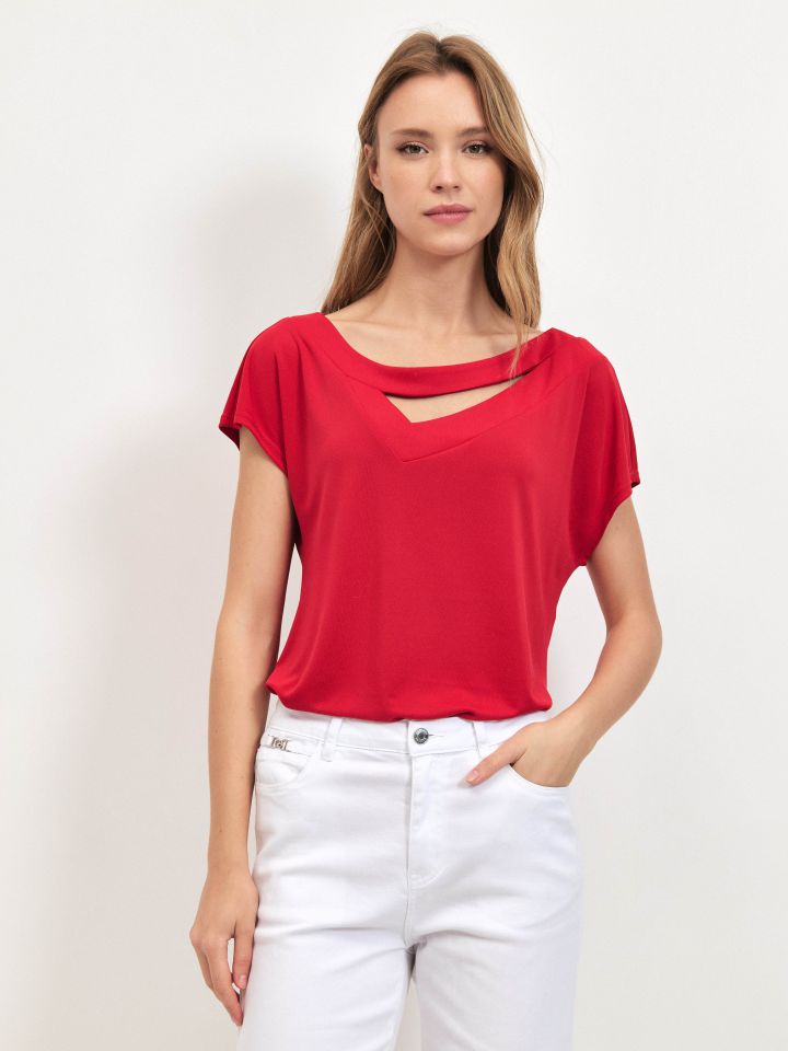 חולצה אמזון פתח PROMO בצבע אדום