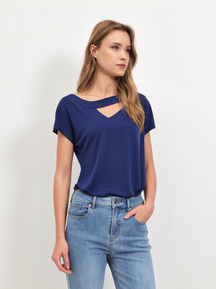 חולצה אמזון פתח PROMO בצבע כחול אינדיגו