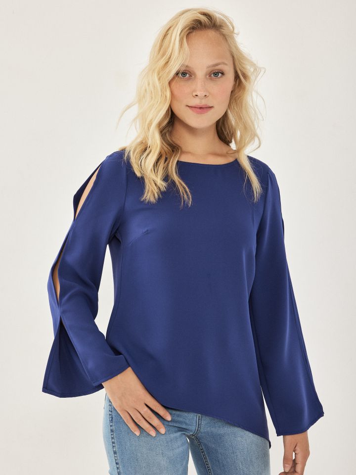 חולצה סטן צוארון שרוול ארוך בצבע כחול