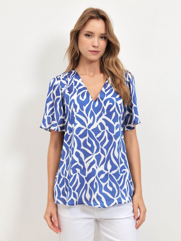 חולצה סטן V דפוס PROMO בצבע כחול