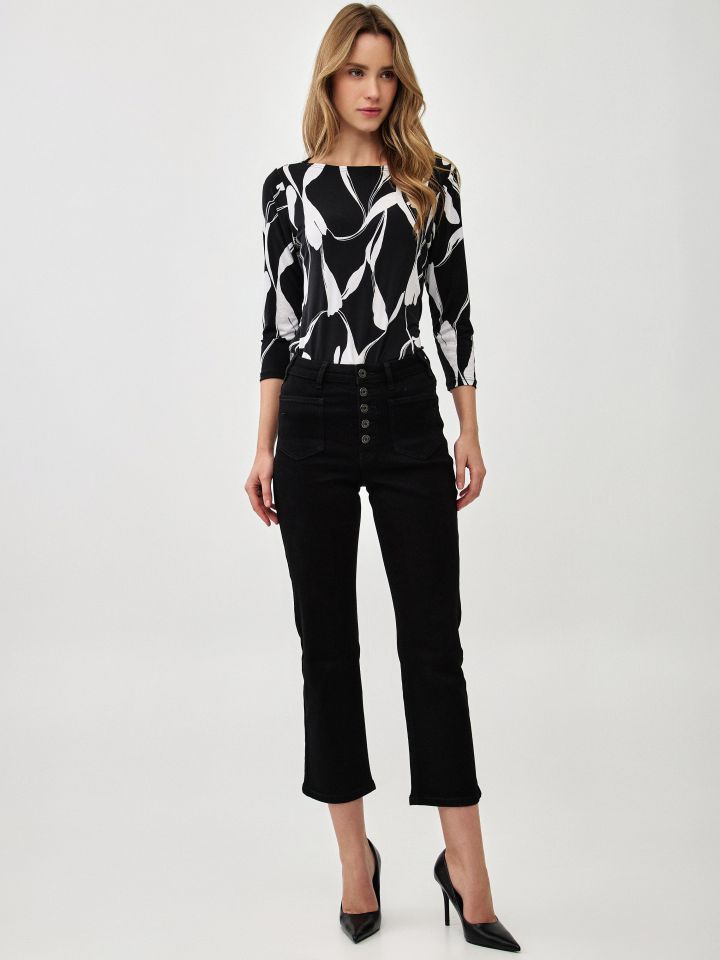 חולצה דפוס שרוול 3/4 PROMO בצבע שחור