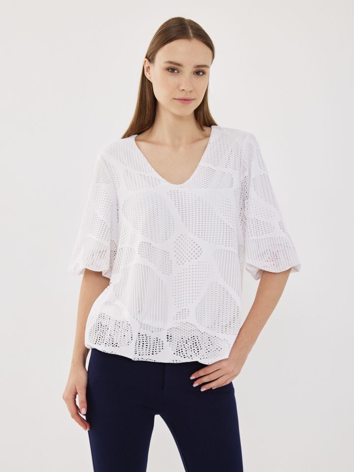 חולצה רשת בצבע לבן
