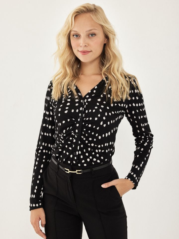 חולצה שינה דפוס שרוול ארוך בצבע שחור