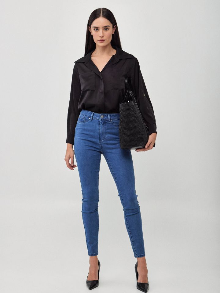 חולצה סטן PROMO LINOR בצבע שחור