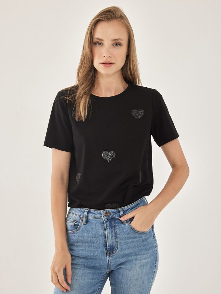 חולצה לבבות יהלומים בצבע שחור