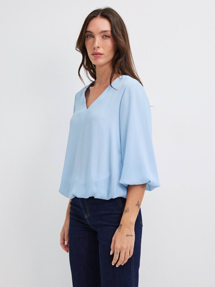 חולצה V בלון PROMO בצבע תכלת