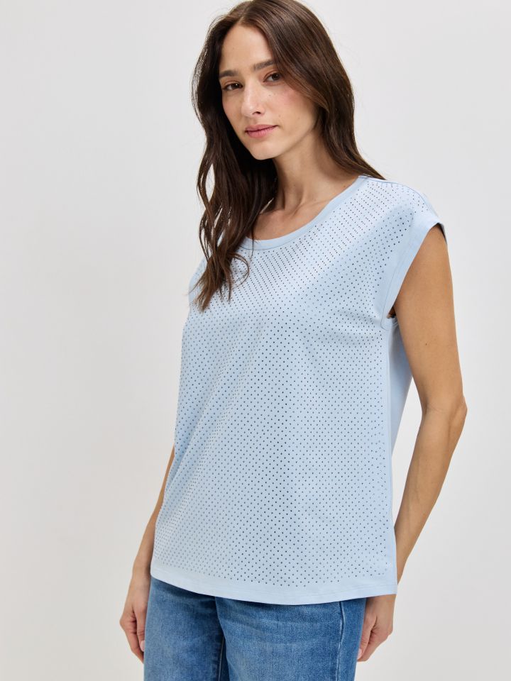 חולצה פרונט דמוי יהלומים בצבע תכלת