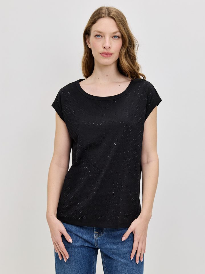 חולצה פרונט דמוי יהלומים בצבע שחור