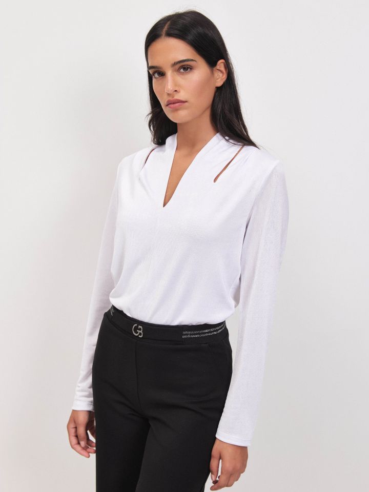 חולצה פתחים לורקס בצבע לבן