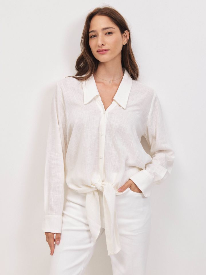 חולצה צוארון קשירה PROMO בצבע אופוויט