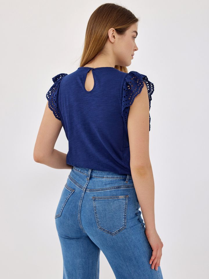 חולצה סלאב שילוב קרושה בצבע כחול אינדיגו