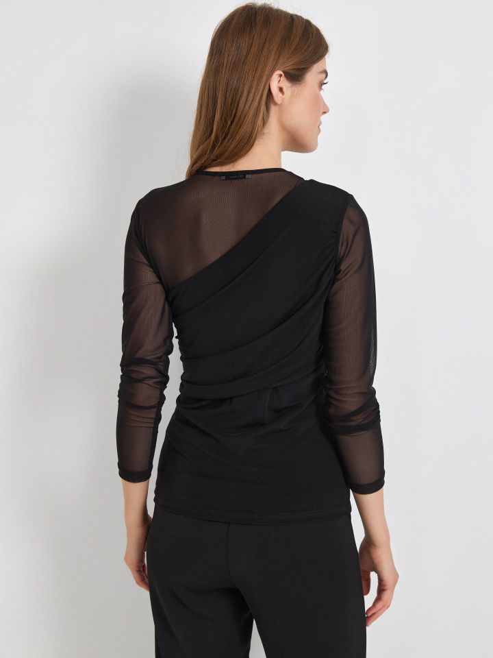 חולצה שרוולי שיפון בצבע שחור