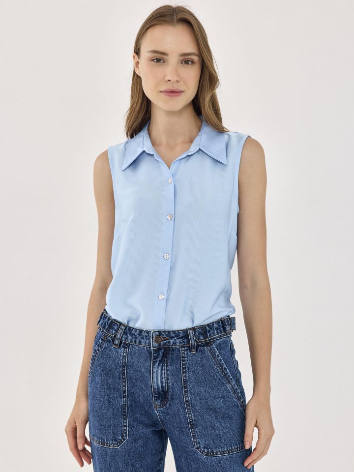 חולצה צווארון ללא שרוולים PROMO בצבע תכלת