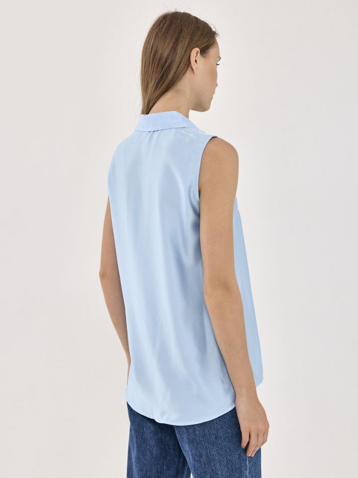 חולצה צווארון ללא שרוולים PROMO בצבע תכלת